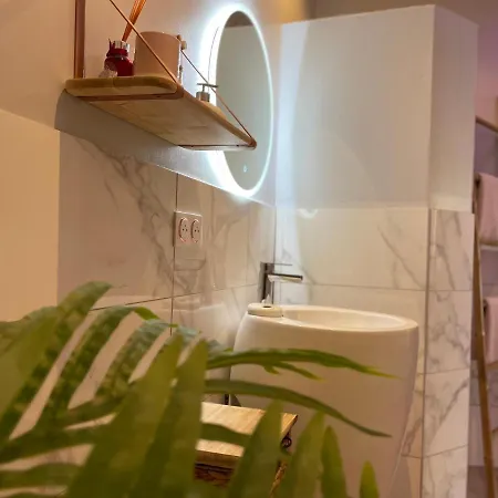 Apartament Le Nid De La Chouette By *