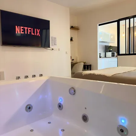 Le Nid De La Chouette By * Dijon