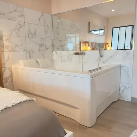 Le Nid De La Chouette By Apartman Dijon